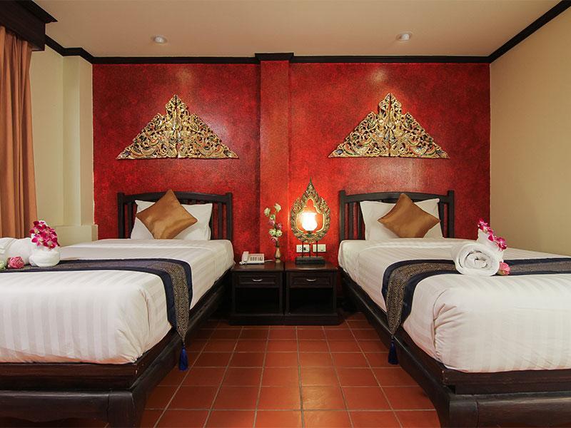 Pl Guesthouse Patong Exterior foto